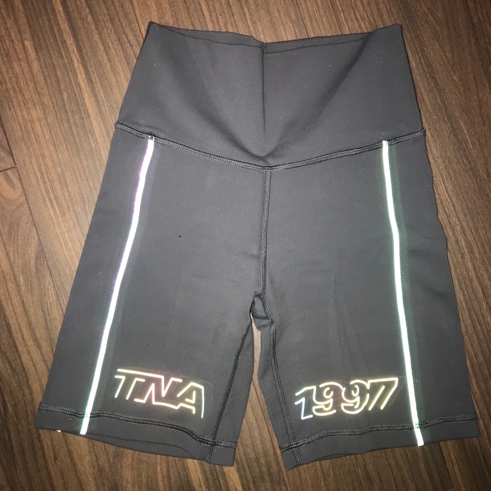 TNA Action Atmosphere Reflective 7” Short